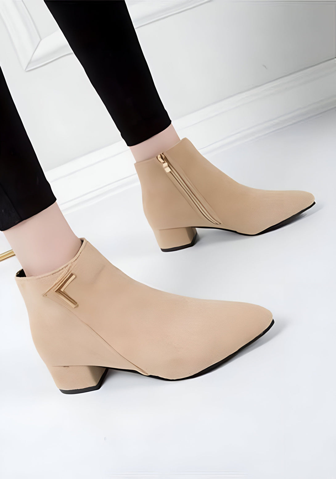 Bottines Femme Talon Petit Carré Chic
