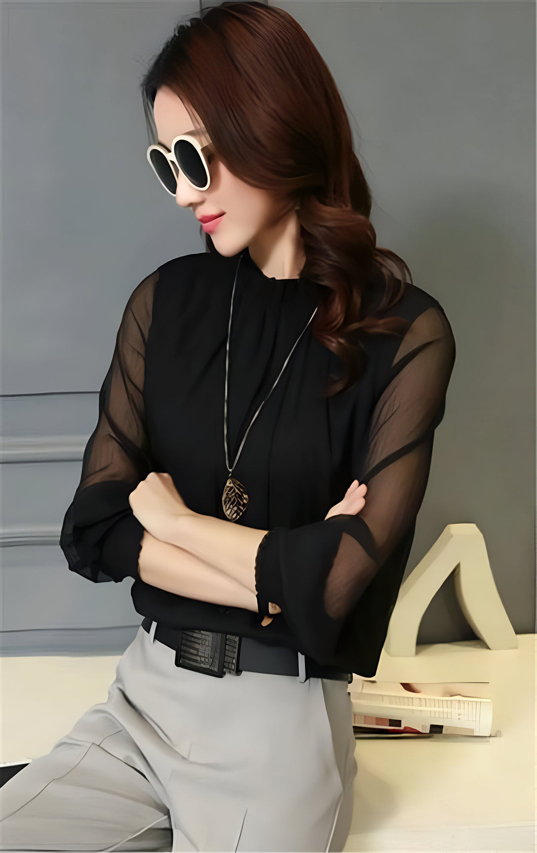 Chemisier élégant manches transparentes femme
