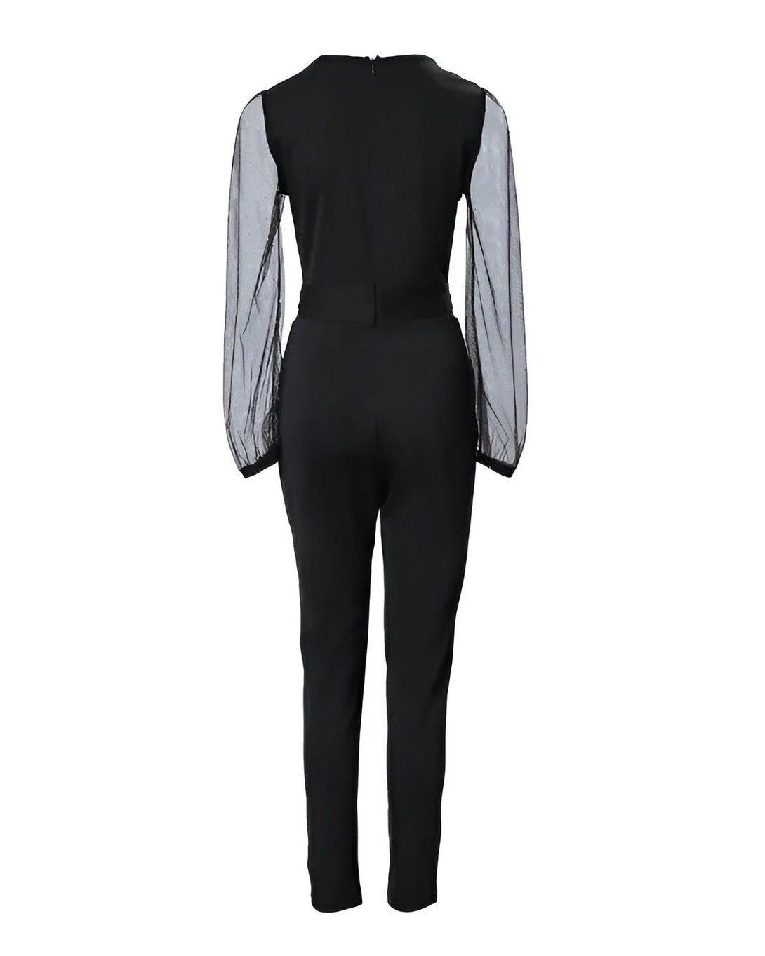 Une combinaison noire avec des manches en résille transparente.