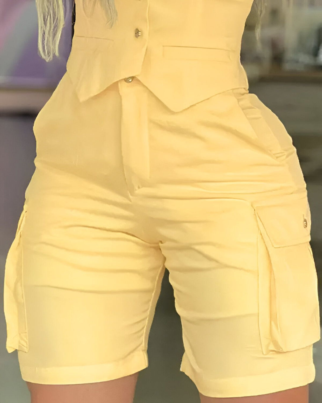Ensemble haut bandeau boutonné et short à poches