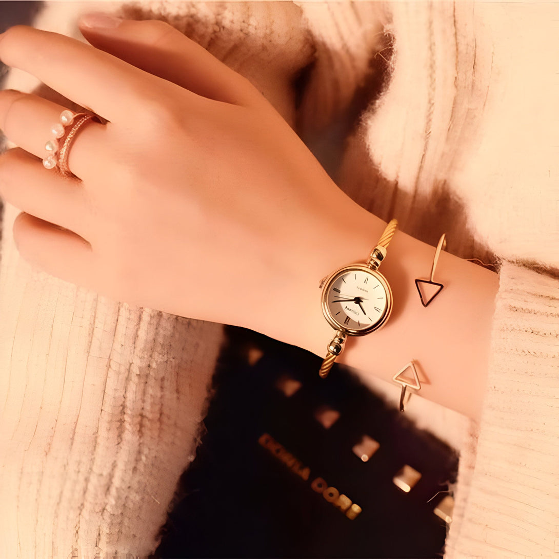 Montre Bracelet Femme Élégante
