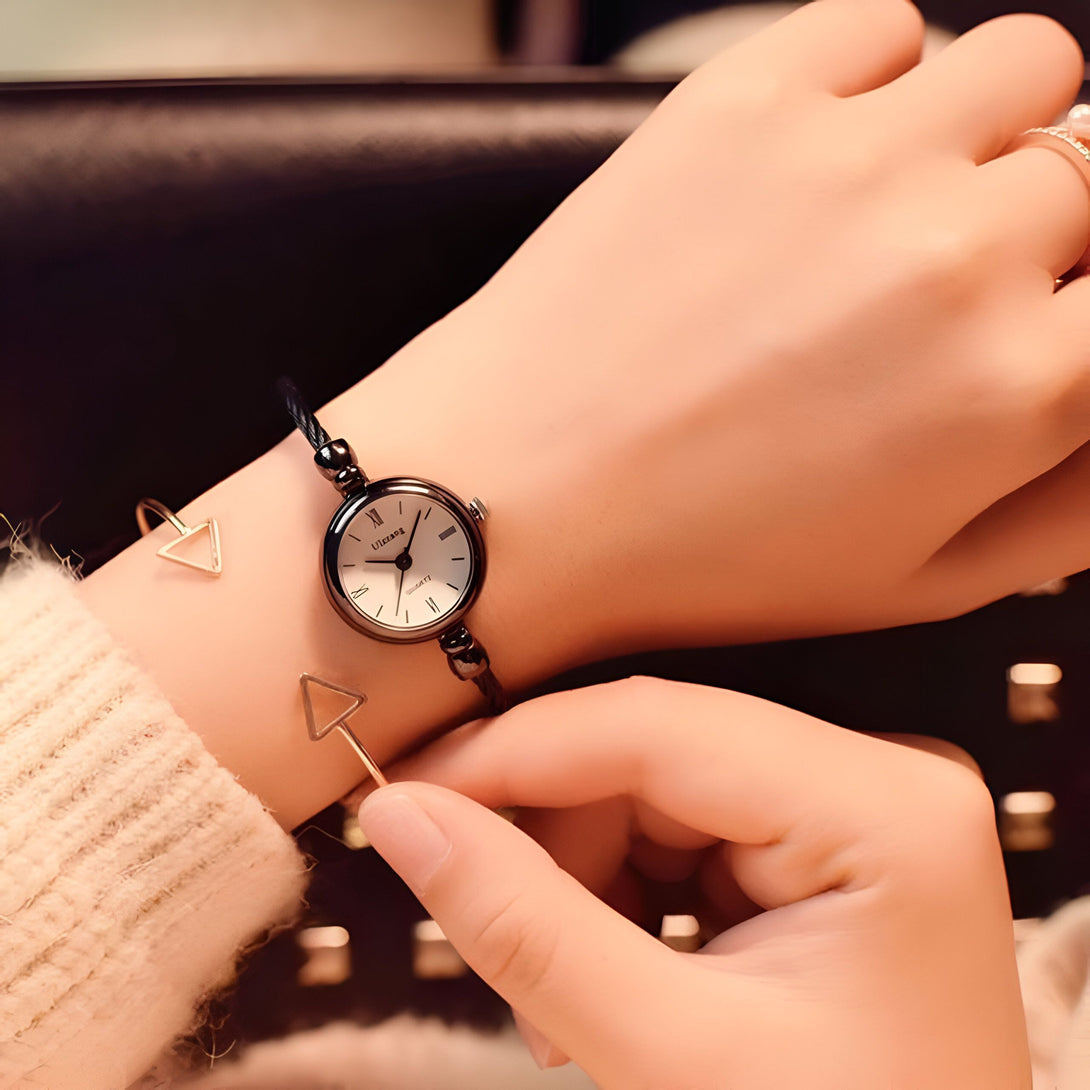 Montre Bracelet Femme Élégante

