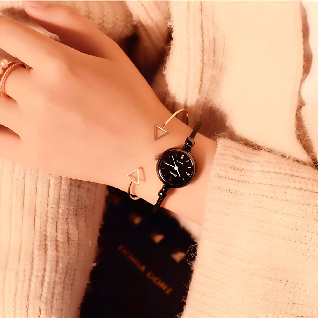 Montre Bracelet Femme Élégante
