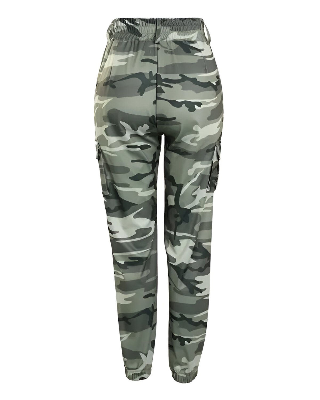 Le dos d'un pantalon cargo camouflage vert et marron avec des poches cargo sur les côtés.