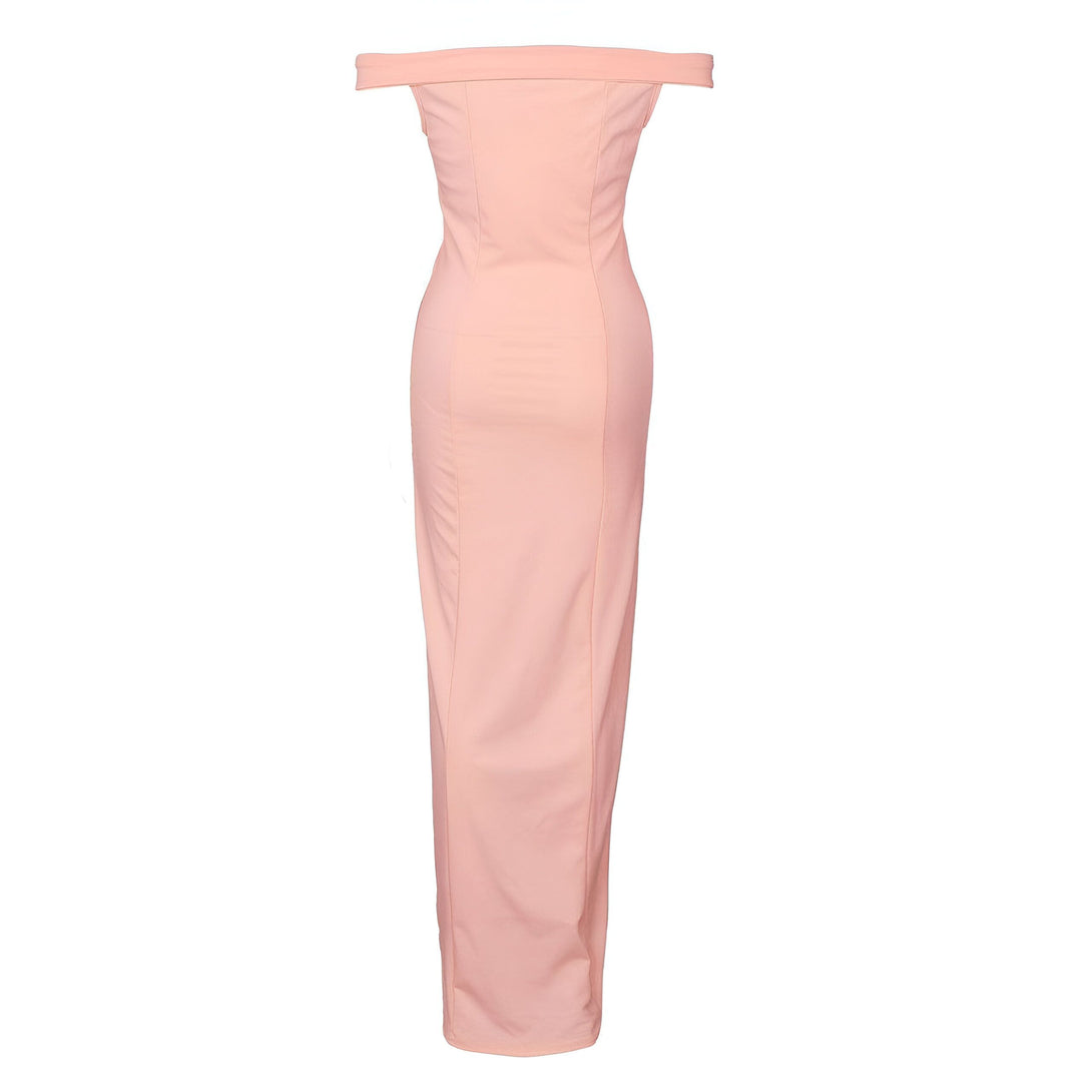 Robe de soirée longue noire fendue épaules dénudées
