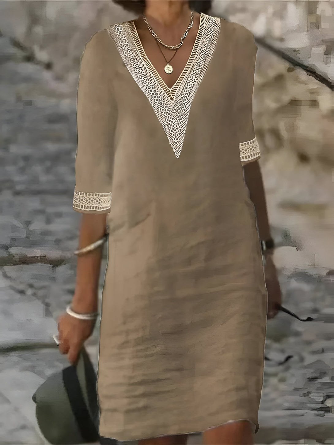 Robe été femme col V dentelle
