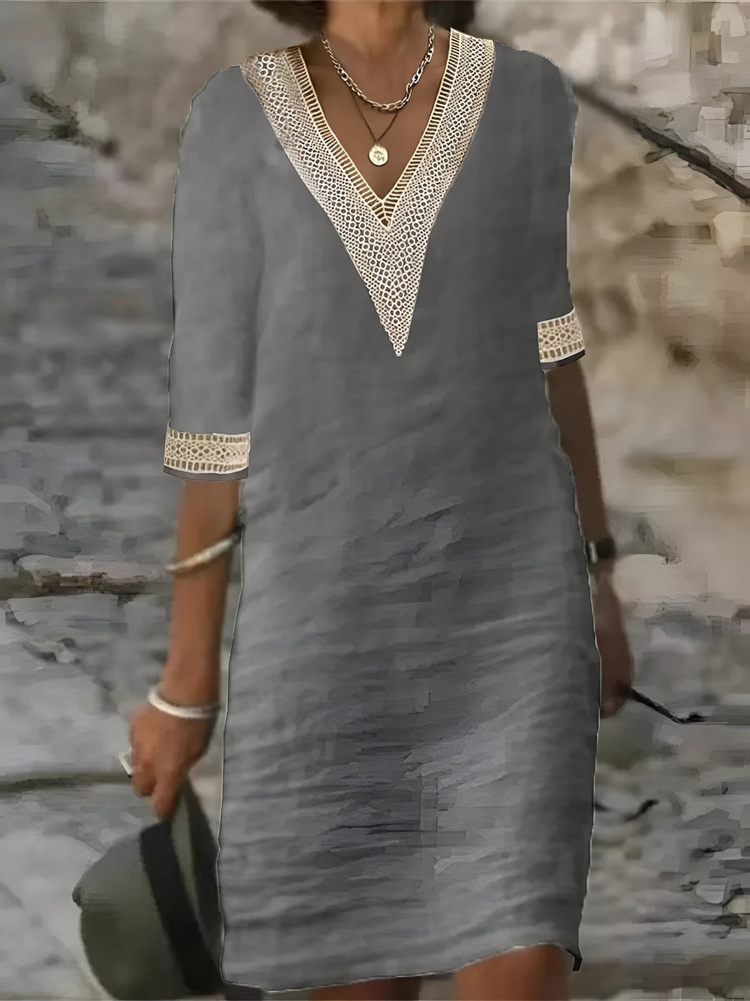 Robe été femme col V dentelle

