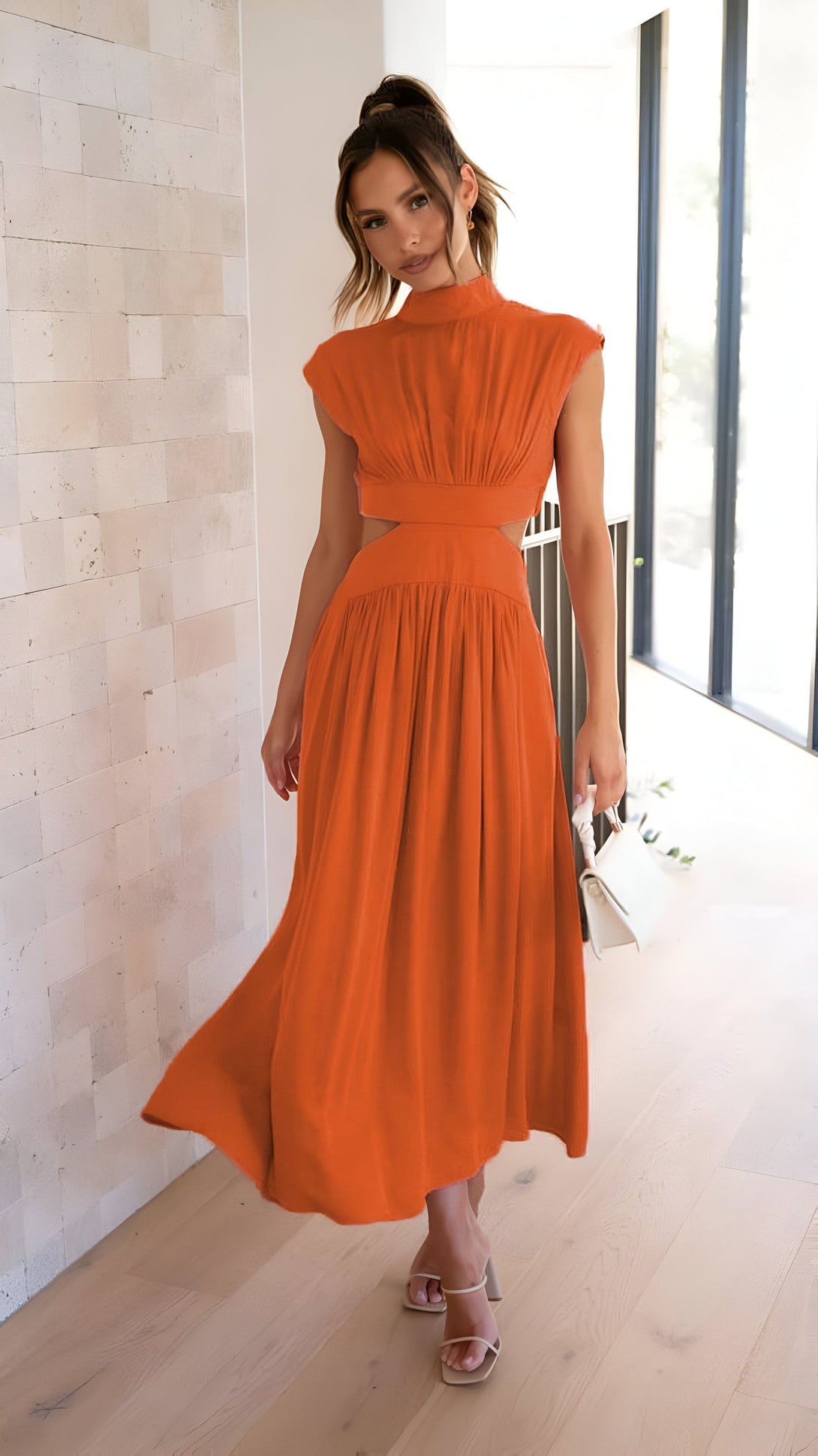 Robe mi-longue fendue col montant femme
