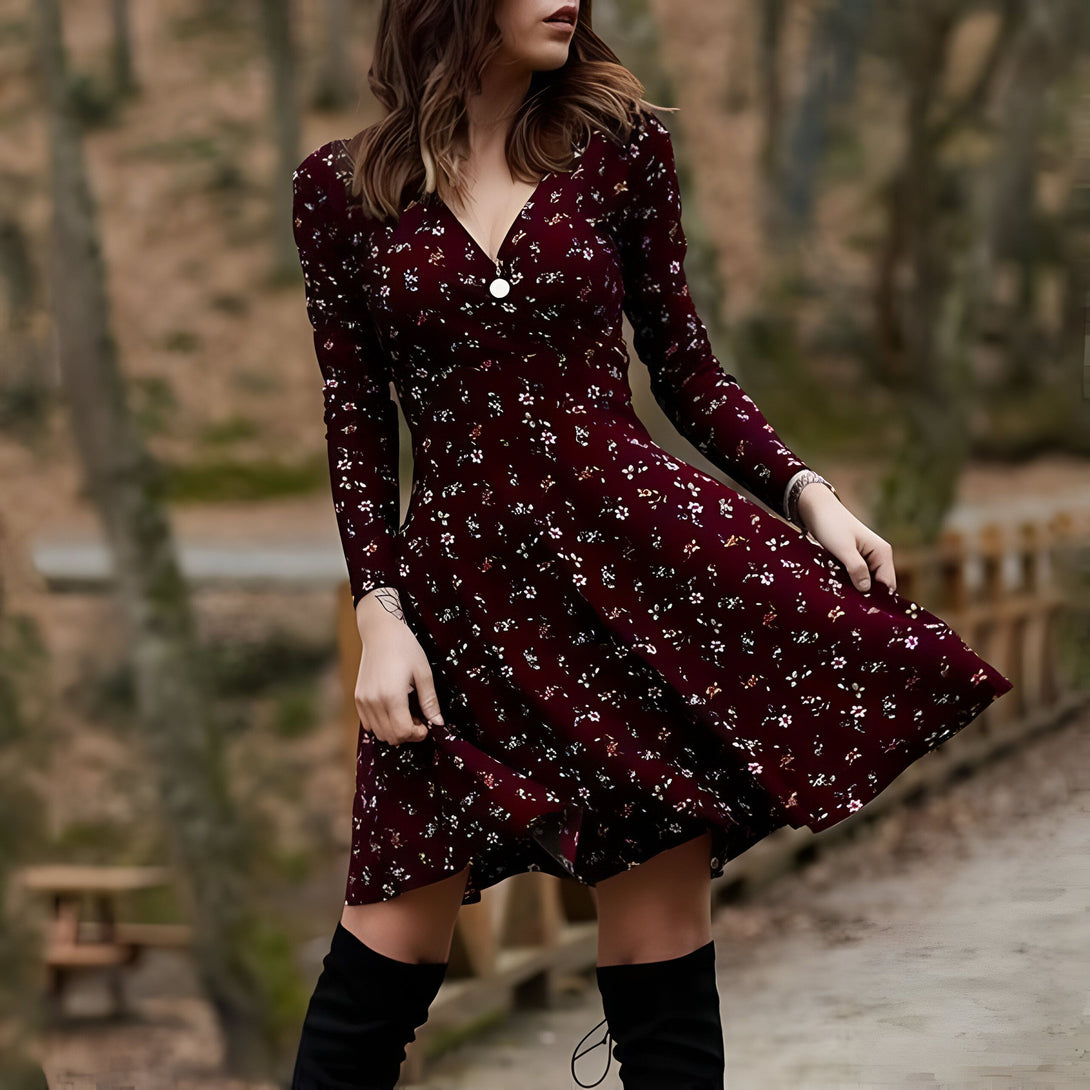 Robe mi-longue fleurie manches longues
