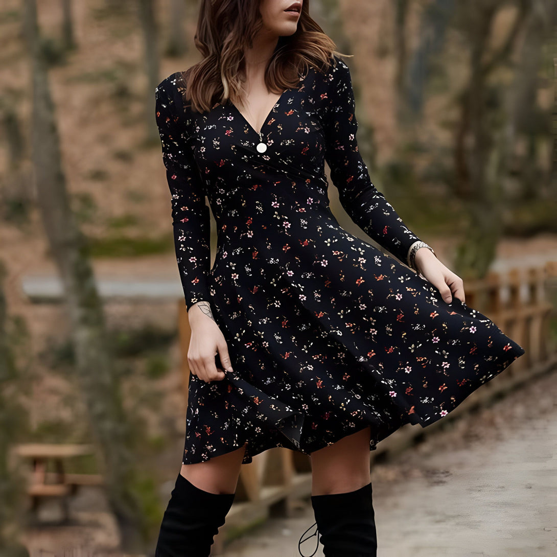 Robe mi-longue fleurie manches longues
