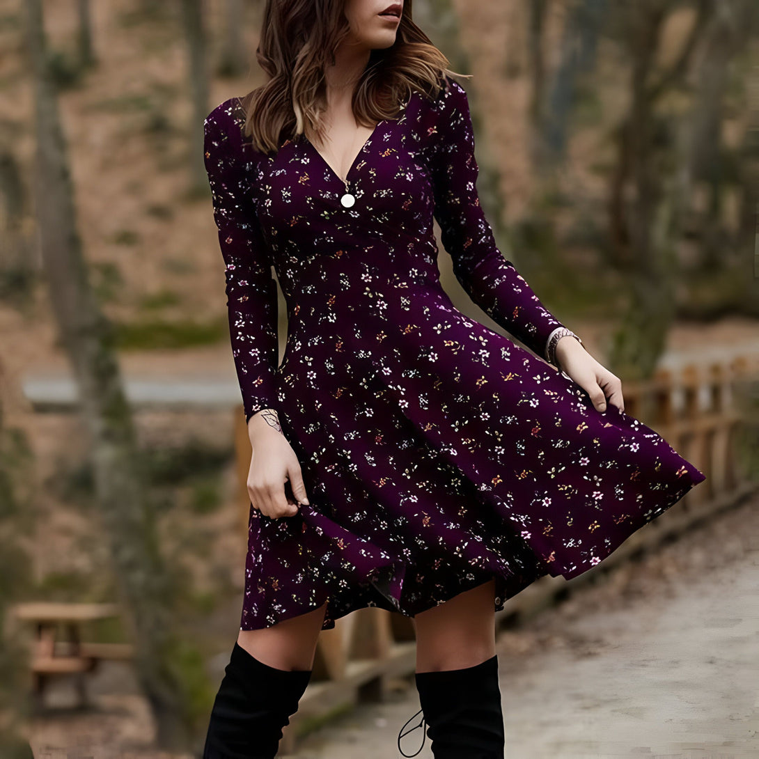 Robe mi-longue fleurie manches longues
