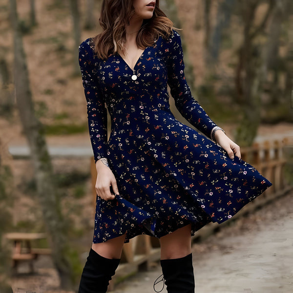 Robe mi-longue fleurie manches longues
