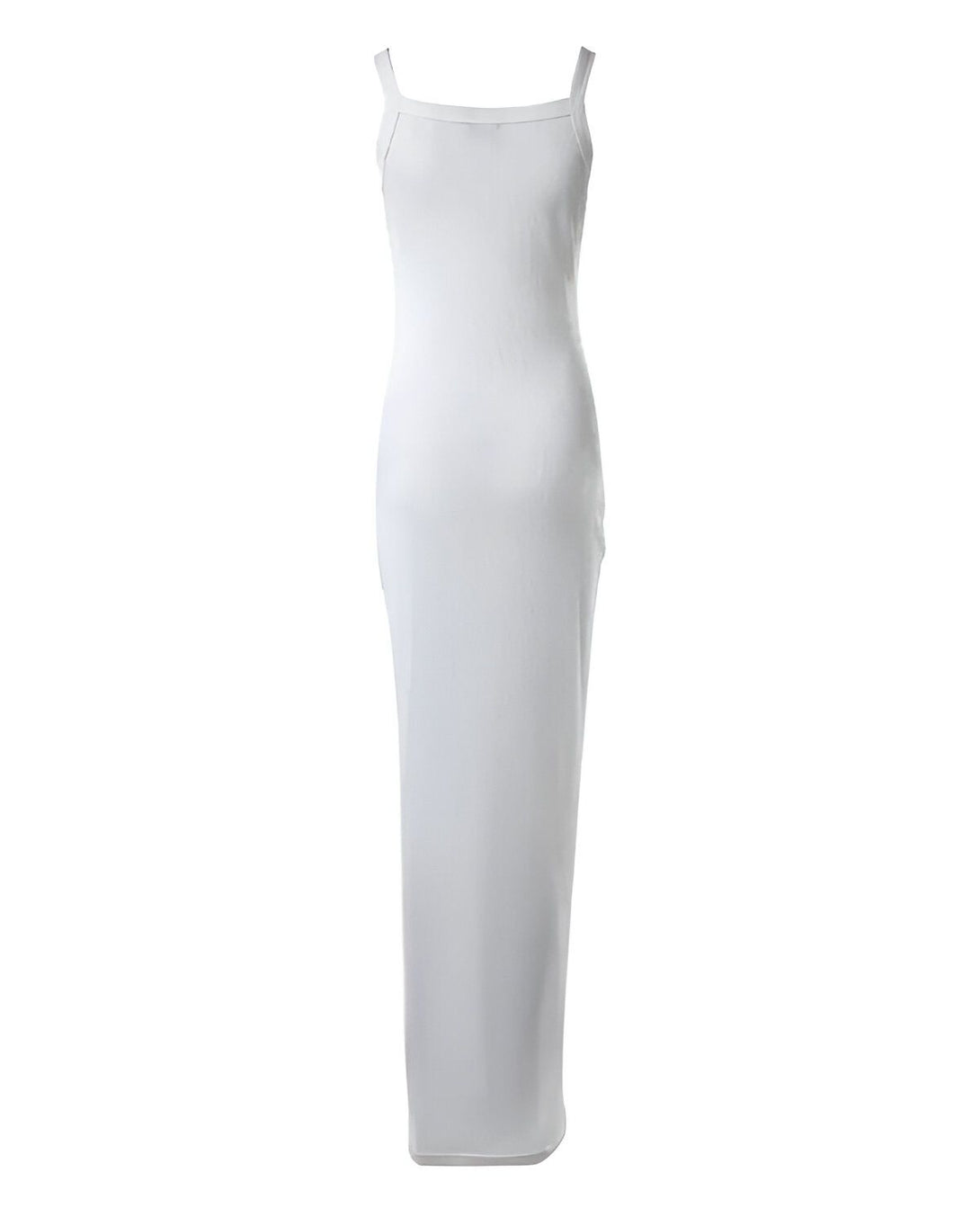 Une robe longue blanche moulante avec une fente sur le côté.