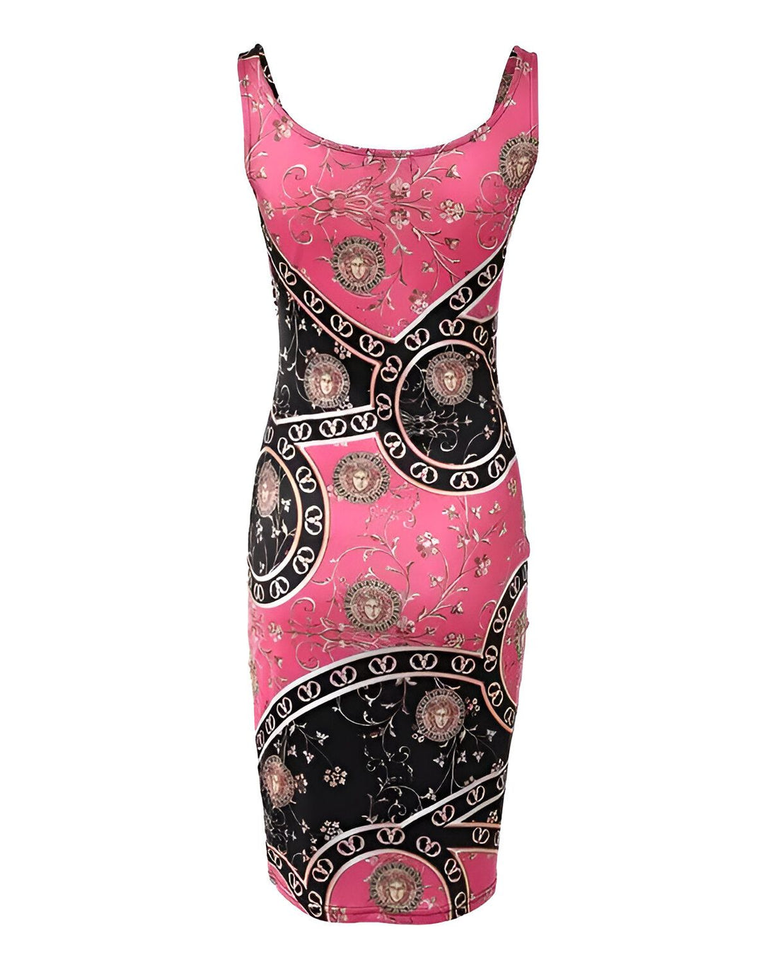 Une robe moulante rose et noire avec un motif de têtes de Méduse et de chaînes.