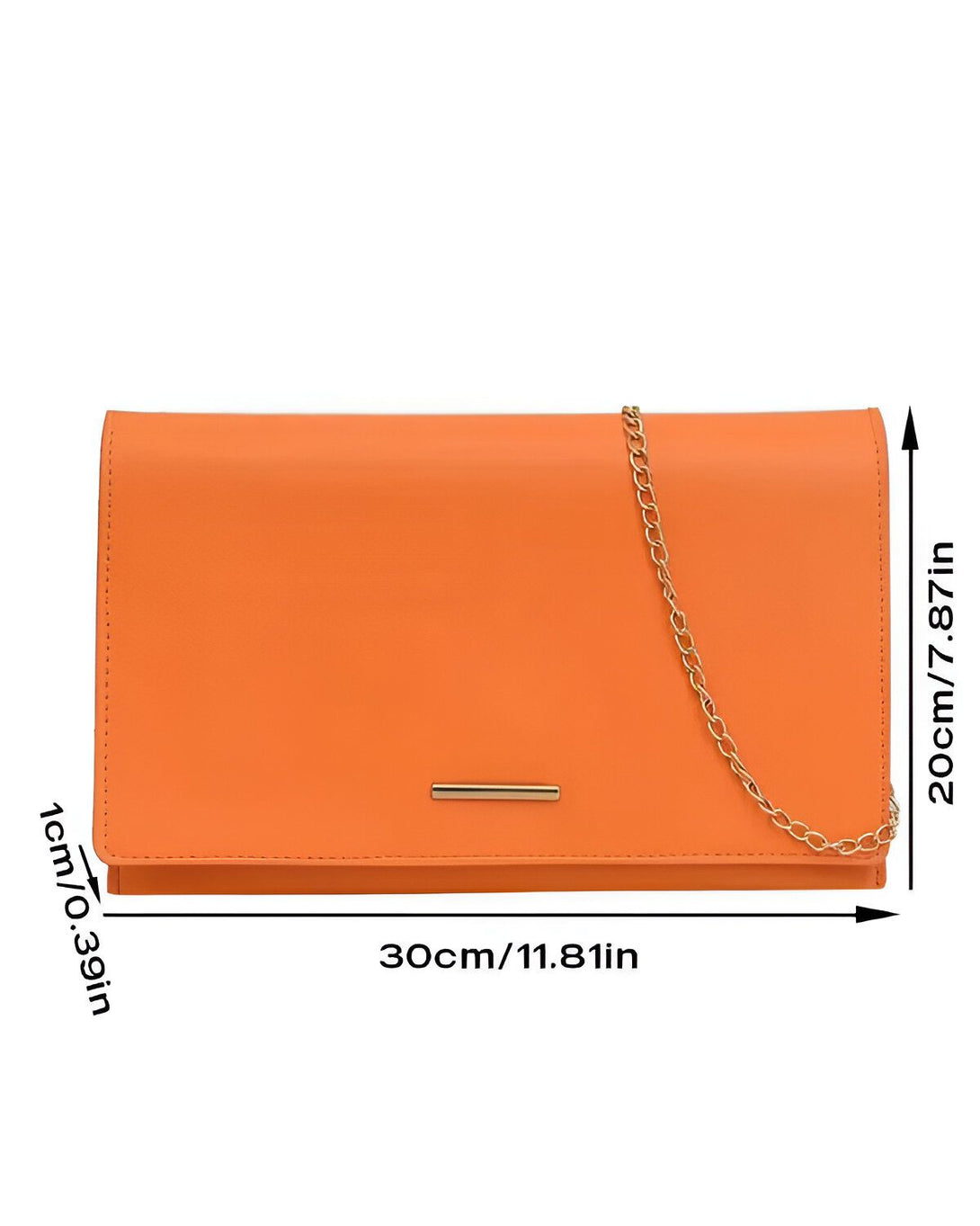 Une image d'un sac à main orange avec une chaîne dorée. Le sac à main est de 30 cm de large et 20 cm de haut.